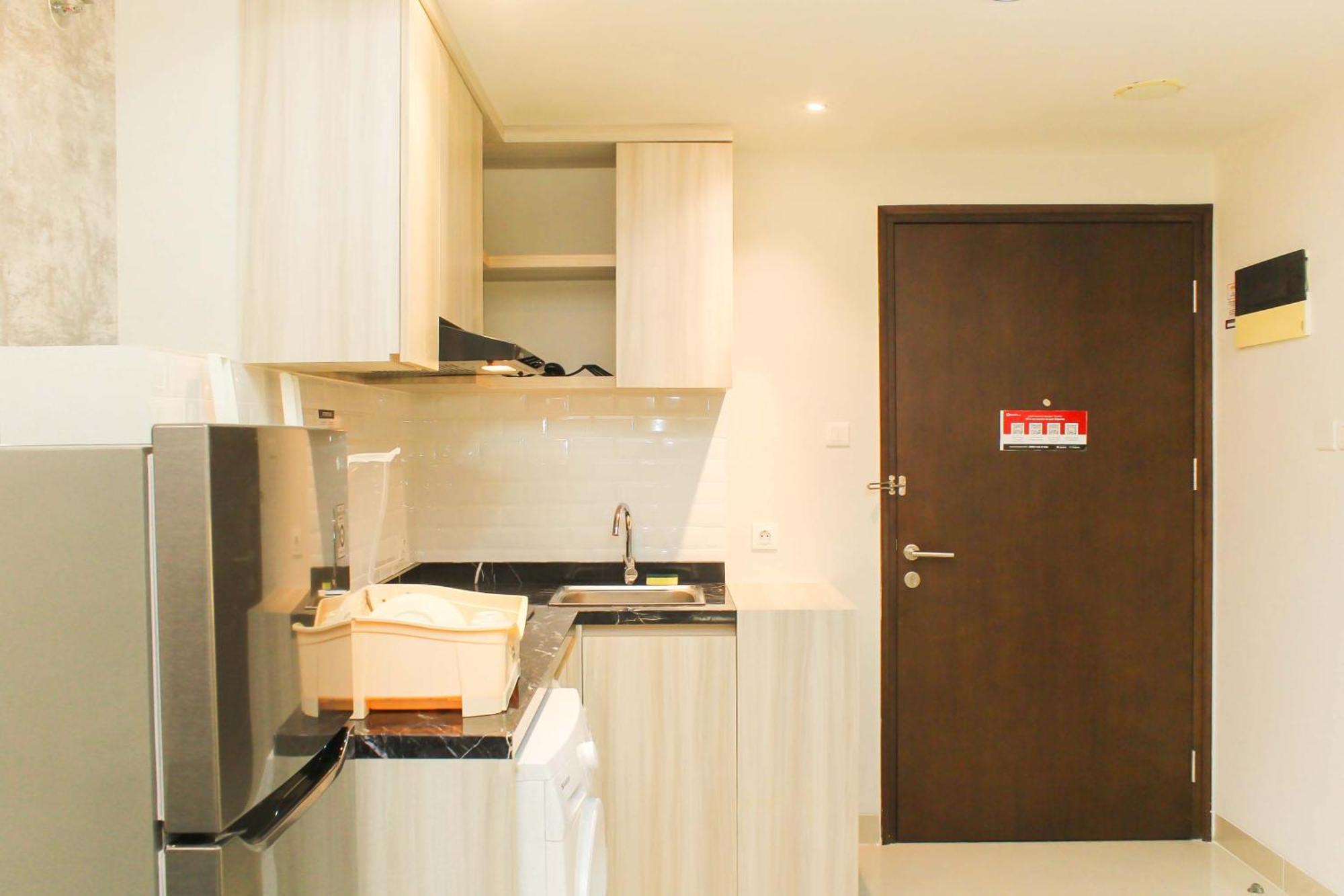 Apartemen Modern And Spacious At Mustika Golf By Travelio